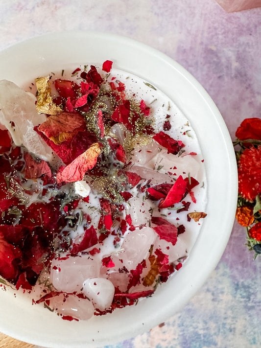 Selbstliebe Kristallkerze – Rosen, Thymian & Rosenquarz