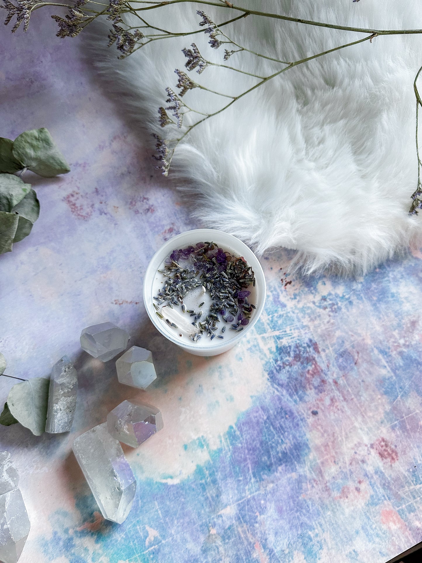 Mediations Kristallkerze – Lavendel, Amethyst, Salbei
